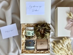 Zestaw prezentowy matcha i zieleń dla Niej 